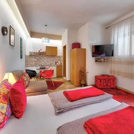 Acapulco * Mostar