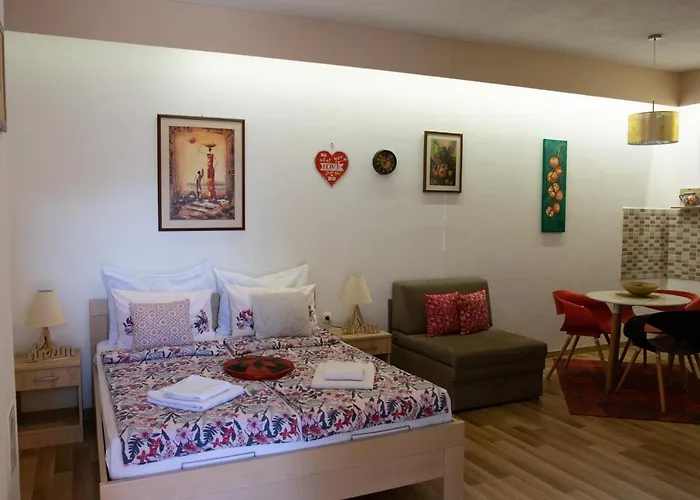 Acapulco アパート モスタル