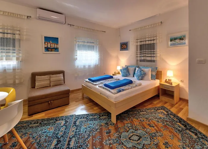 Acapulco アパート モスタル